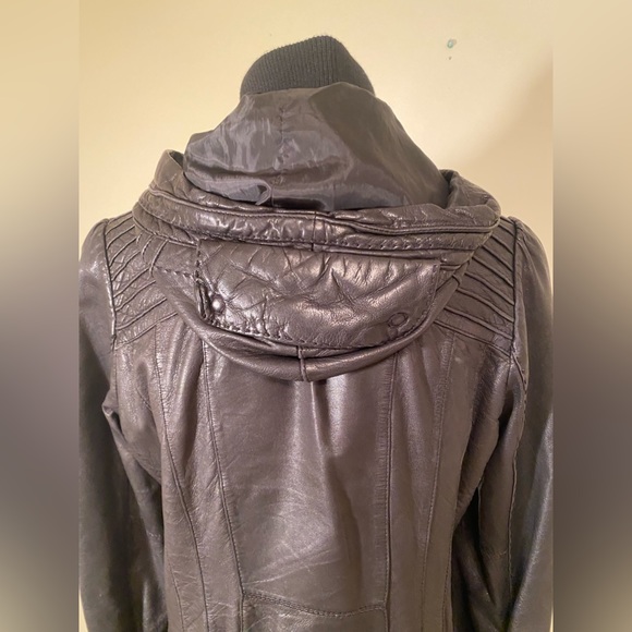 Mackage Hooded Leather Jacket Size M in good condition - Picture 13 of 16
